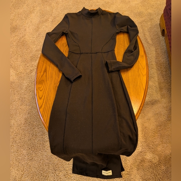 Black Maxi Long Sleeve Fitted Dress, Size XS - Picture 4 of 9